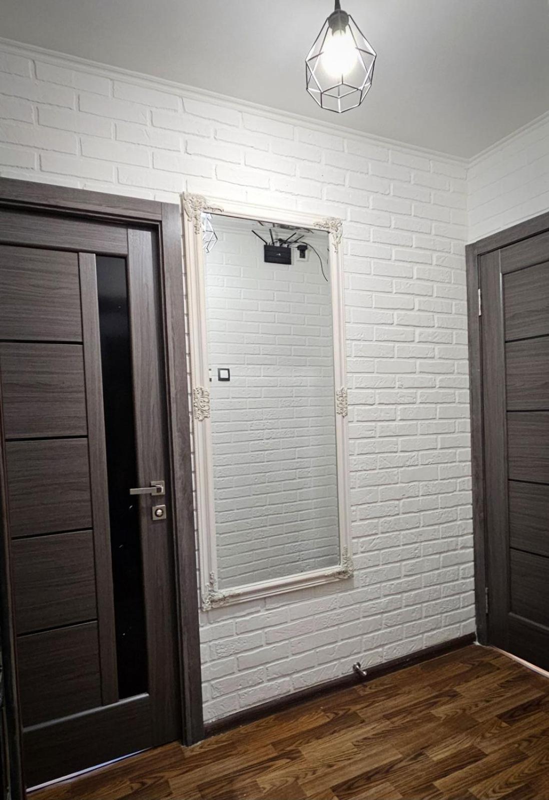 2К Апартаменты В Центре Поселение 24 На 7 Kryvyj Rih Exteriör bild